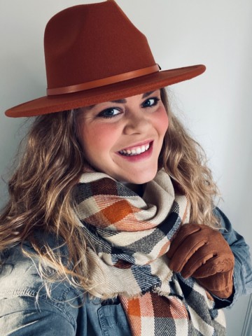 21a6ad6f 3cbb 48c0 8ff3 e612e4e66f89