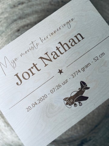 5030f183 a15d 4937 8bef 848566c289d5