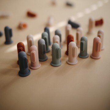 Vingertandenborstel [ Sand & Clay ]