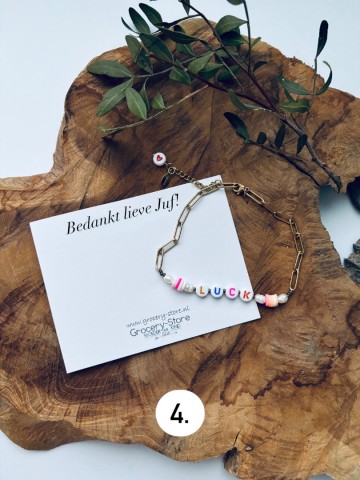 6d05e929 8bc6 4eb2 81bb 8a6eadb520f3