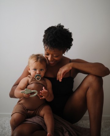 FRIGG Fopspeen Daisy Bloom [ Willow ] Natuurlijk Rubber