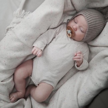 Frigg Fopspeen Color [ Flamingo ] Natuurlijk Rubber