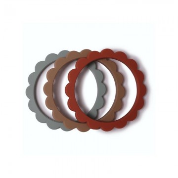 Mushie Bijtring Flower [ Cambridge Blue, Clementine, Natural ]