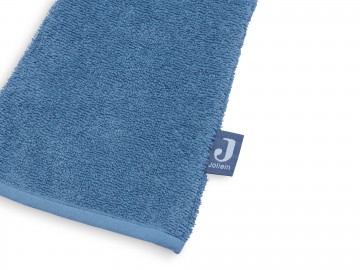 E8f7c595 7a51 44c3 93aa 9b808df0eec6