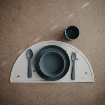 Mushie dinner set  smoke  2